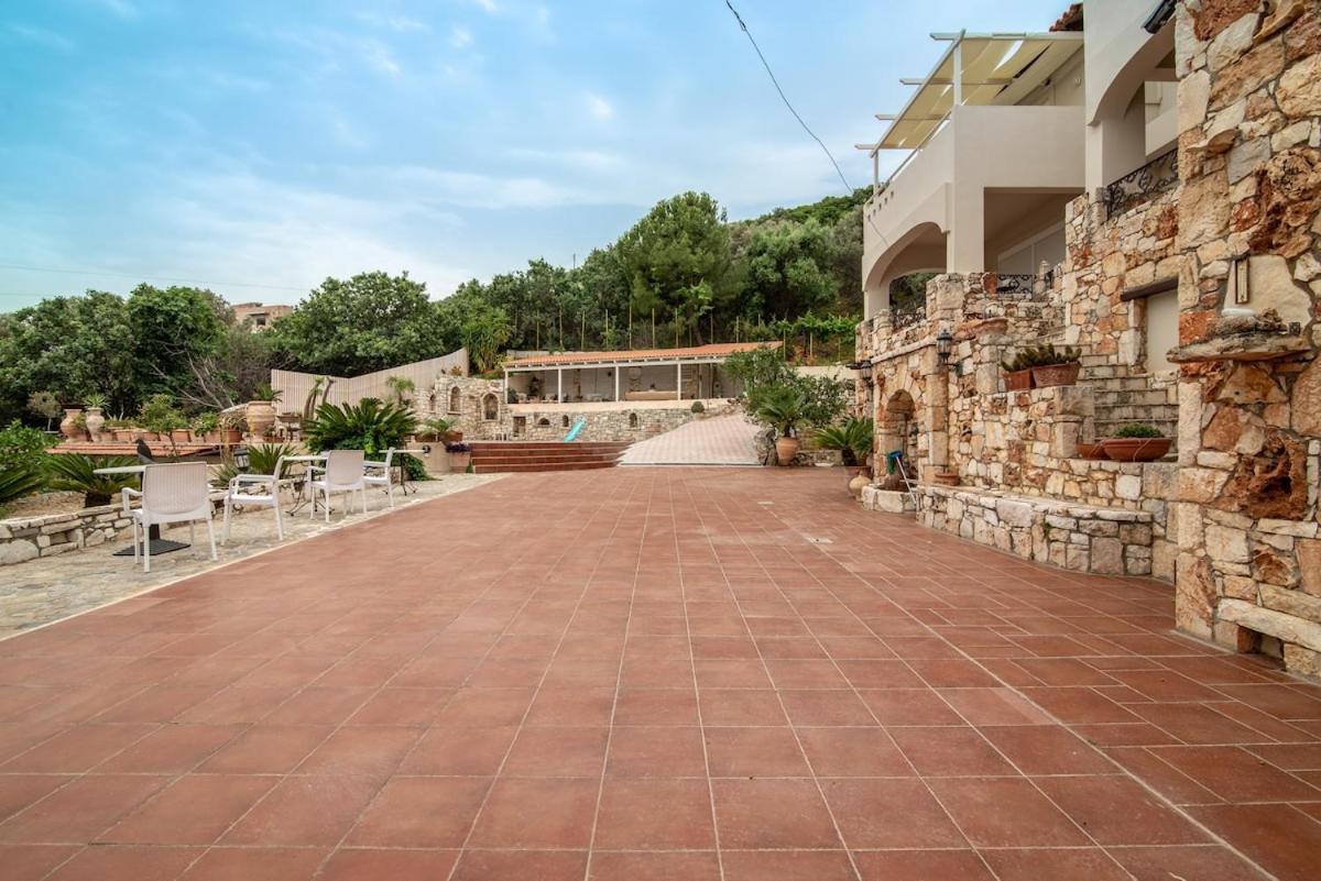 Cretan Biosuites Palaiokastro  Buitenkant foto